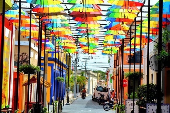 Puerto Plata City Tours from amber cove and Taino bay - Amber, chocolate, and the shopping question