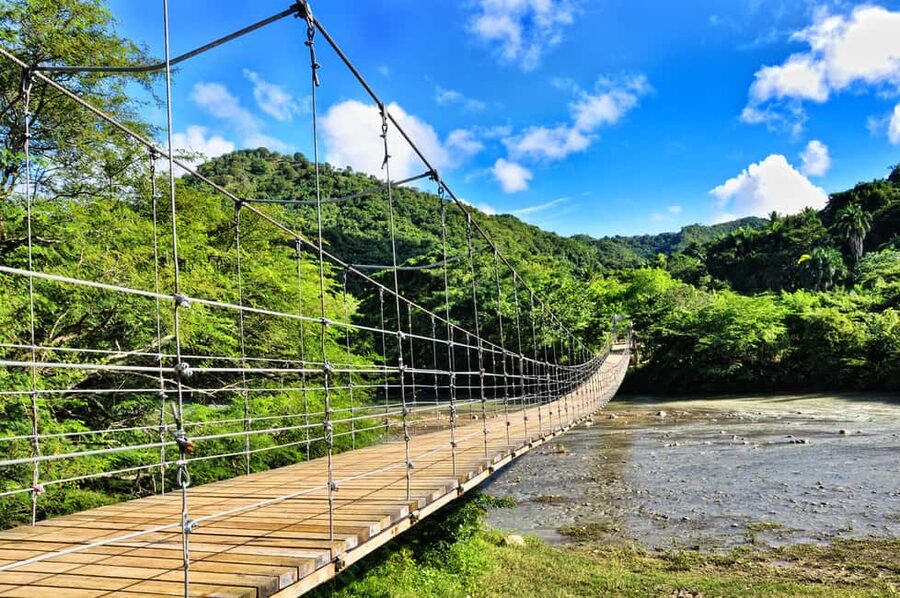 Puerto Plata: Damajagua Waterfalls Full-Day Adventure - How crowded is the experience?