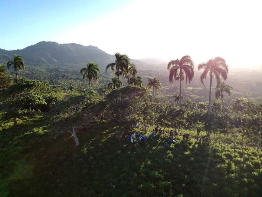 Punta Cana: Anamaya Mountains Walking Tour with Tasting - Key points at a glance