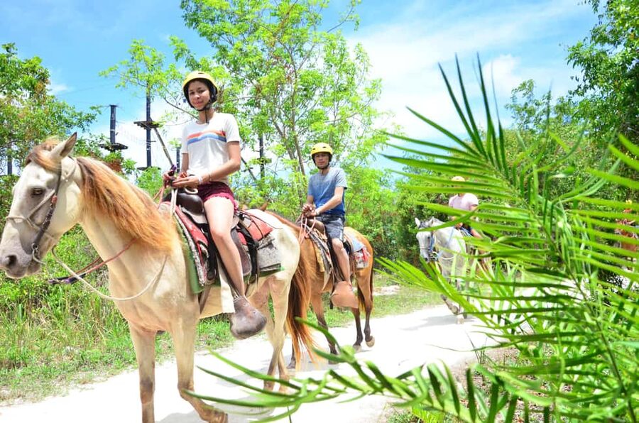 Punta Cana: Bavaro Adventure Park Full-Access Ticket & Lunch - Getting there and getting started