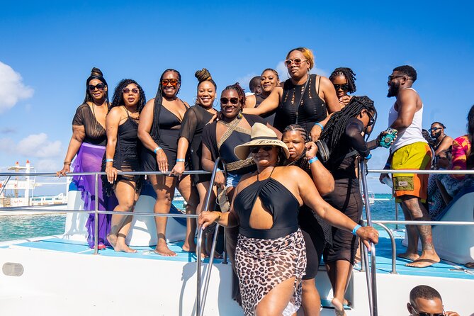 Punta Cana Booze Cruise, Snorkeling, Sand-Bar with Entertainment - Snorkeling with a guide, not a private reef outing
