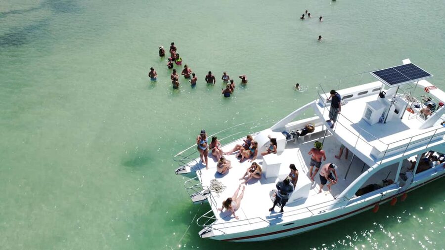Punta Cana: Booze Cruise with Snorkel and Natural Pool Stop - How the Value Compares With the Time