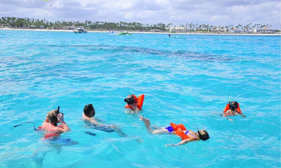 Punta Cana: Catamaran Tour with Reef Snorkeling and Open Bar - Quick take: what makes this boat trip worth considering