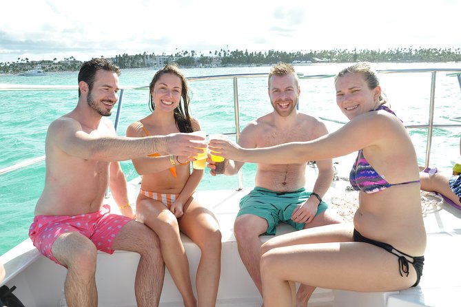 Punta Cana Combo Tour: Snorkeling, Catamaran Cruise & Parasailing - The natural pool and double-decker catamaran
