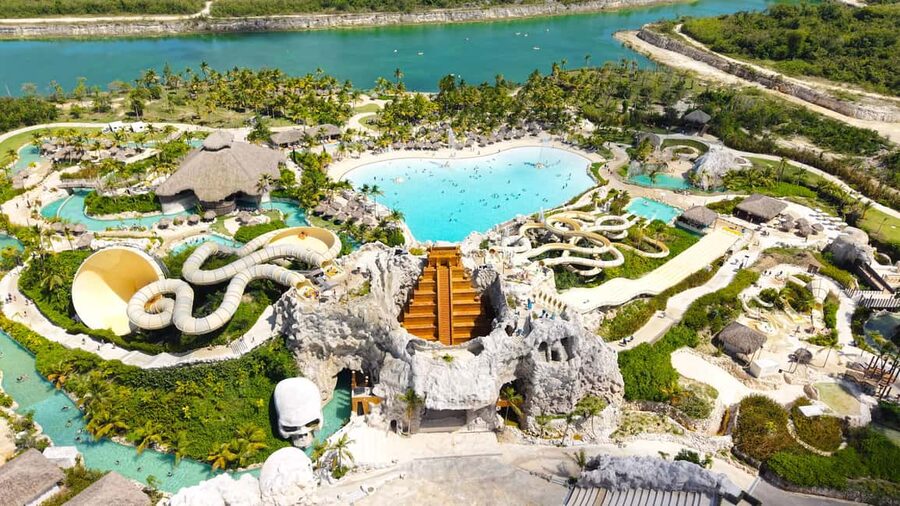 Punta Cana: El Dorado Water Park Entry with Hotel Transfers - First impressions: palms, sand, and clear water
