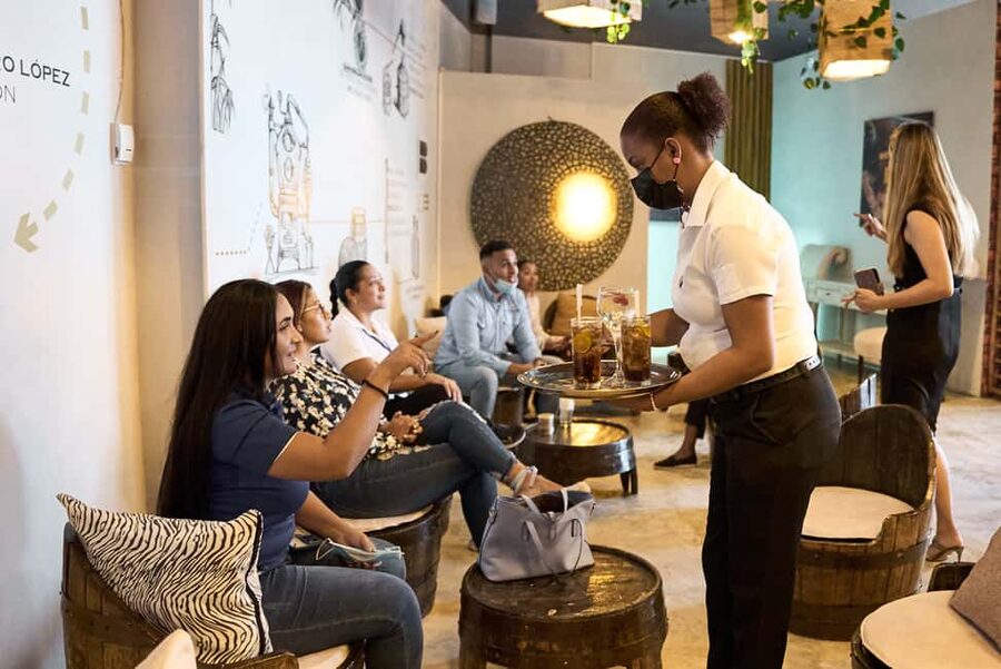 Punta Cana Oliver & Oliver Rum Tasting & Taino Concept Store - Guide quality makes the biggest difference