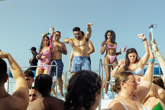 Punta Cana Party Boat and Open Bar (Adults only) - The natural pool is where the party really happens