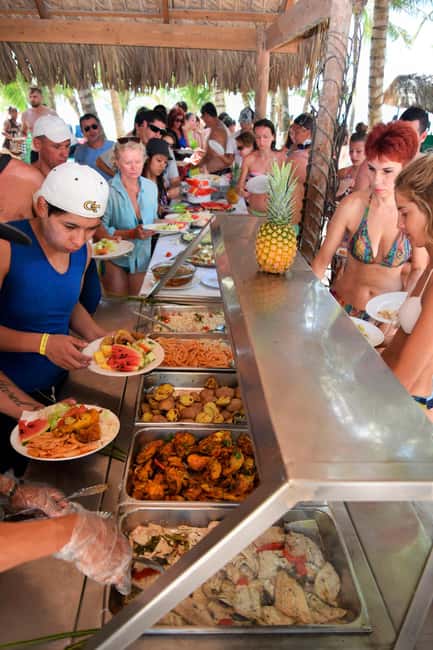 Punta Cana: Saona Island Full-Day Open Bar, Lunch & Transfer - Choosing between the three Saona options