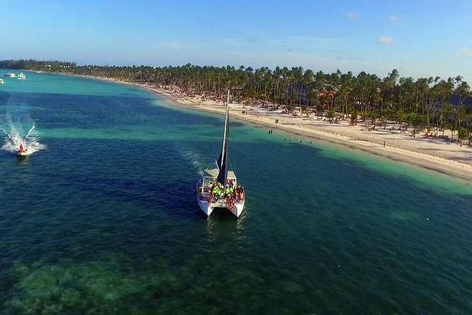 Punta Cana Snorkeling Party Cruise - Cruising the Bavaro Coast