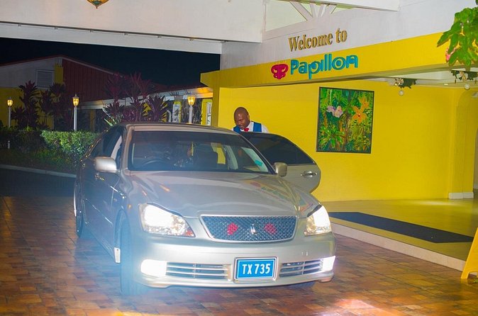 Return Transfer from Hotel to Hewanorra Airport (UVF) - One Way - What is included, and what is not