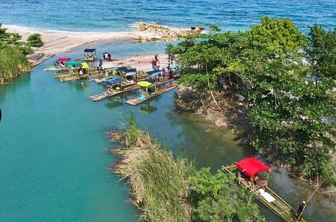 Rio Nuevo Village Rafting - Fire adds personality to a first rafting trip