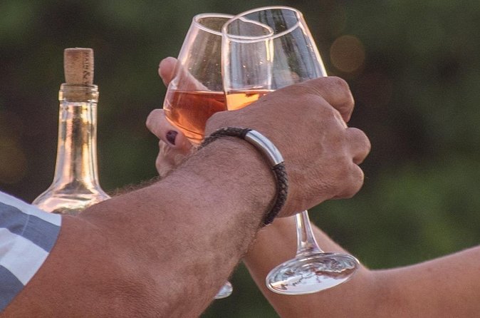 Romantic Floating Picnic Experience - Dessert, snacks, and the value of a prepared night