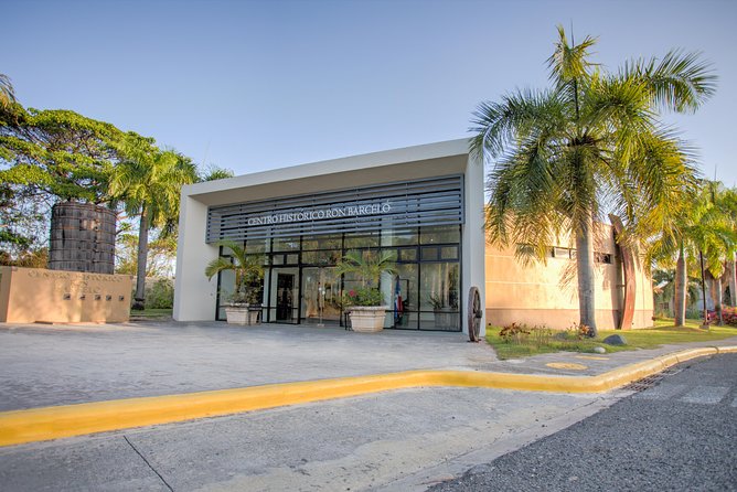 Ron Barcelo Anejo Experience Factory Tour - Who will enjoy this tour most?