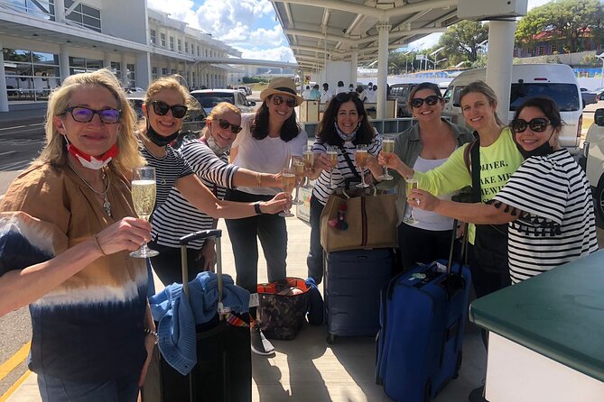 Round-Trip Transfer between Antigua Airport and Antigua Hotels - A direct 35 to 50 minute ride
