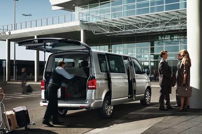 Roundtrip Private Transfers from Punta Cana Airport (PUJ) - A direct 20 to 30 minute ride from PUJ