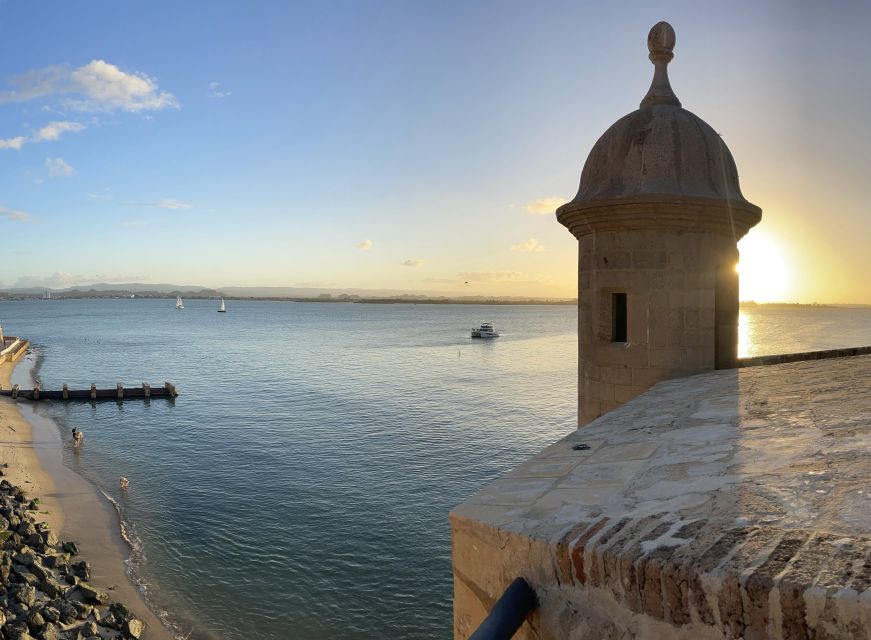 San Juan: Old Town Sunset Walking Tour - What the $39 price really buys you