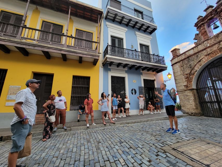 San Juan: Old Town Sunset Walking Tour - The route toward El Morro