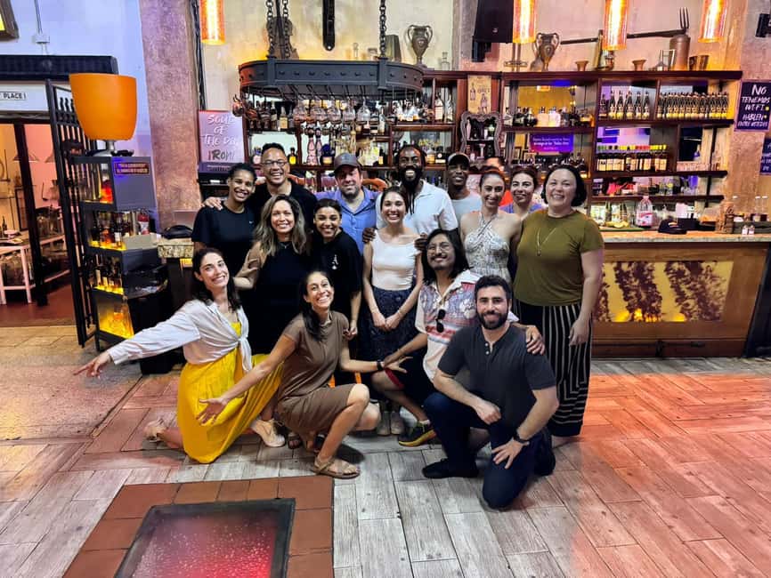 Santo Domingo: Bachata or Salsa Dance Classes - Basic steps for beginners and returning dancers