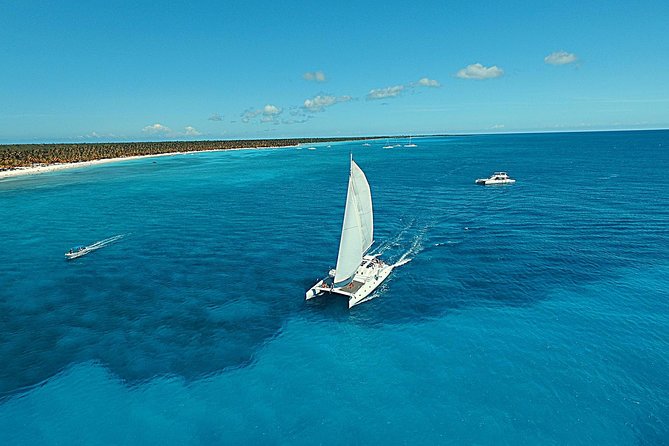 Saona Island small group and relax - luxury catamaran - Key things to know before booking