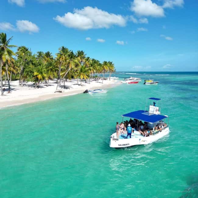 Saona Island: Small Group Virgin Beaches Cruise Day Trip - Mano Juan: island life, lunch, and the turtle nursery