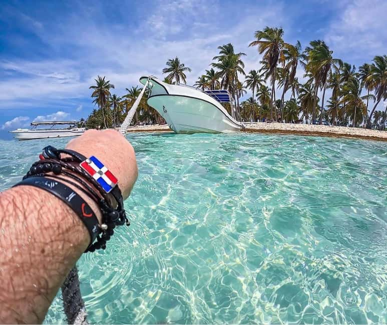 Saona Island Tour All Inclusive Speedboat and Catamaran - The early bus ride from Punta Cana to Bayahibe