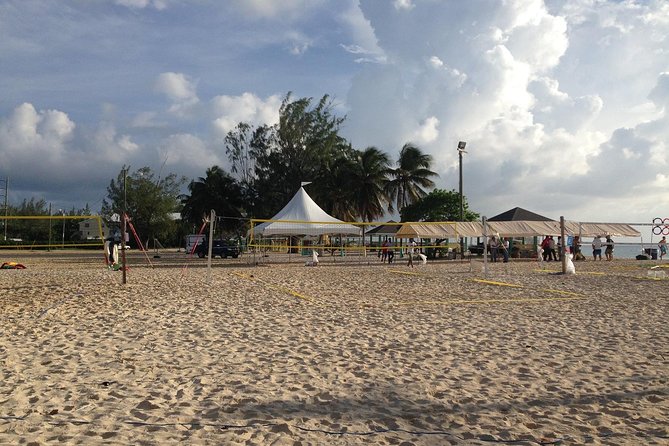 Seven Mile Beach Getaway - The Cruise Ship Timing Problem