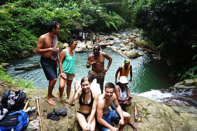 Seven Sisters Waterfalls Hike - The climb back tests your fitness