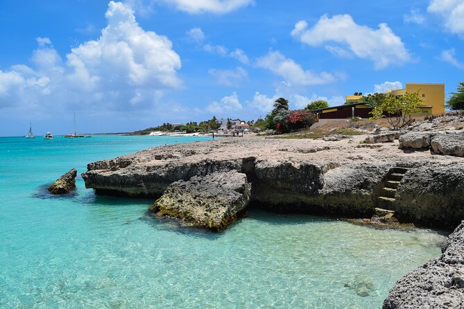 Small-Group Aruba Scuba Diving for Non-Certified Divers - Why this Aruba experience works for first-timers