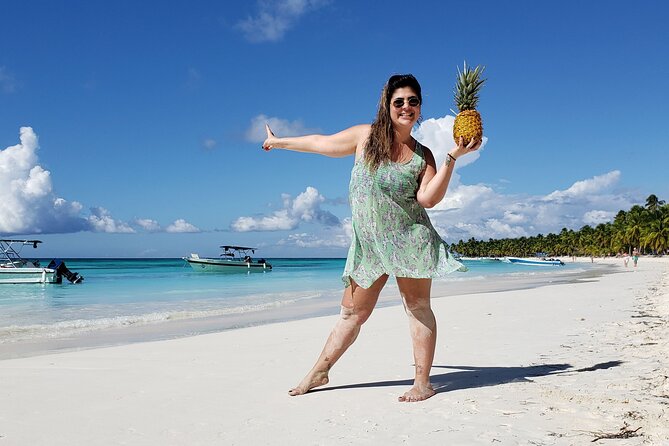 Small Group: Saona Island Full Day Tour - Three hours at Abanico Beach