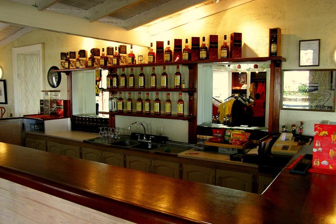 Small-Group Story of Rum Tour in its Birthplace of Barbados - What the driver adds between the stops