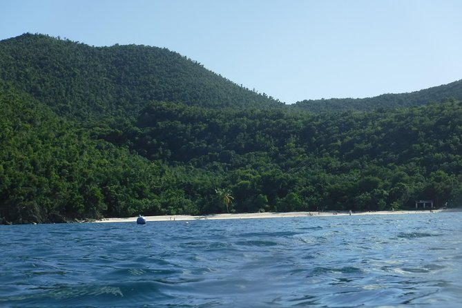 St John & Surrounding Cays - Full-Day Sail/Snorkel, 6 Guests Max - Lunch between the swims