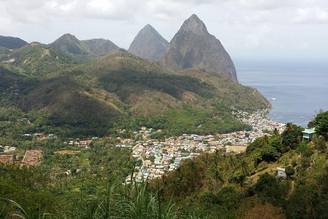 St Lucia Diamond Mineral and Mud Baths Plus Waterfall Adventure - Diamond Falls Botanical Gardens and mineral baths