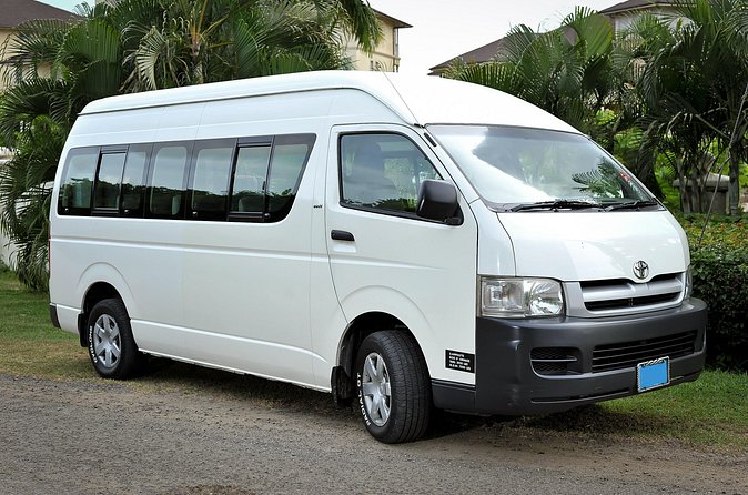St Lucia Roundtrip Transfer: Hewanorra International Airport - What the strongest service points are
