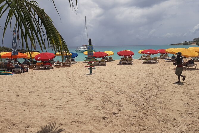 St.Maarten/St.Martin Tripple Beach Tour - Mullet Bay Beach: the best place to swim