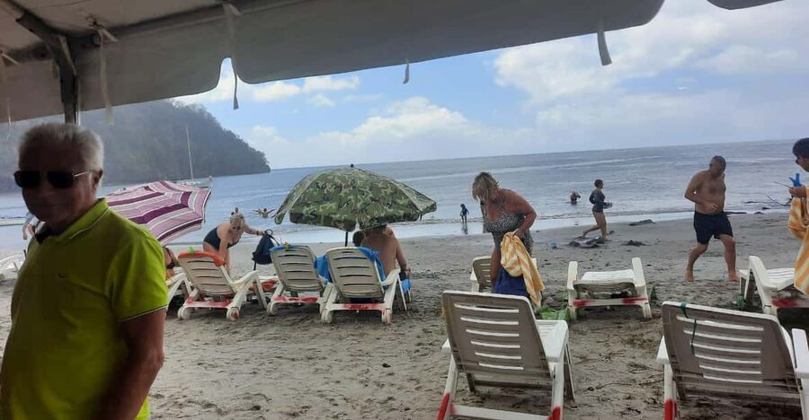 St. Vincent: Leeward Island Tour with Dark View Falls - The guide can shape the whole day
