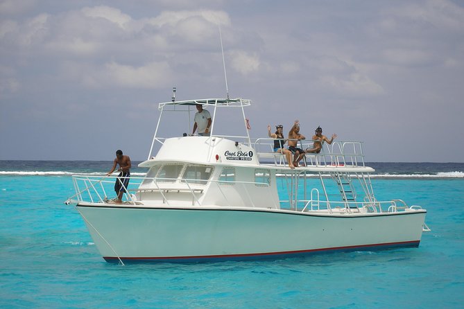 Starfish Point, Stingray City-Sandbar & Coral Gardens - Coral Gardens gives you a proper water break
