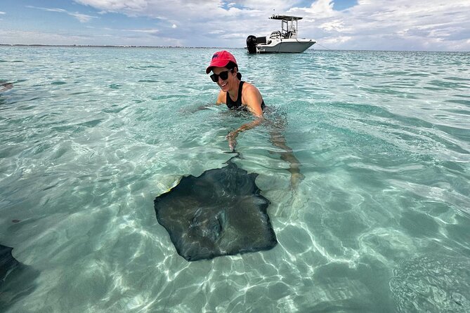 Stingray City and Snorkeling Private Charter - A three-hour route built around your group