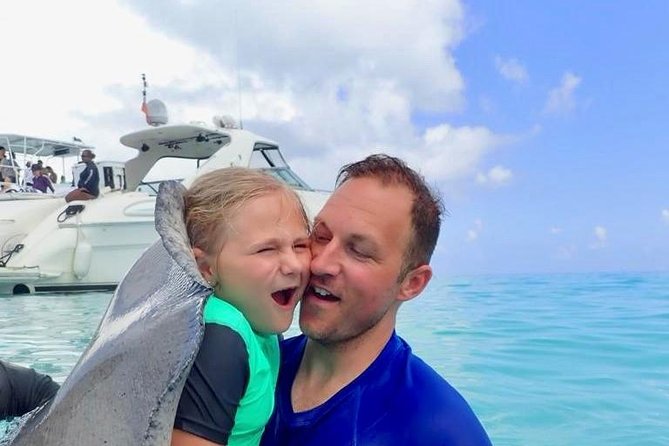 Stingray City Experience Plus One Snorkeling Stop - Why Stingray City is the star of the morning