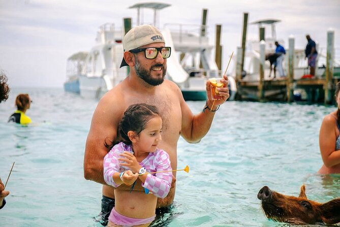 Swimming Pigs Of Rose Island Water Taxi Nassau Bahamas - What happens at Rose Island