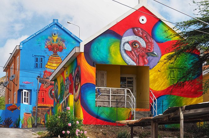 The best walking tour Willemstad - What could disappoint you
