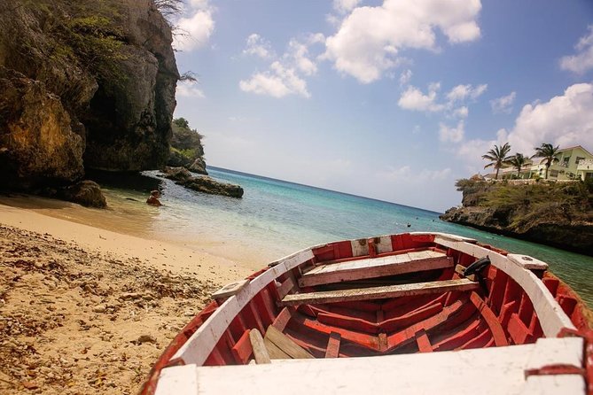 The Curacao Private Beach Hopping / Snorkeling Tour - Swimming with sea turtles at Playa Piskado