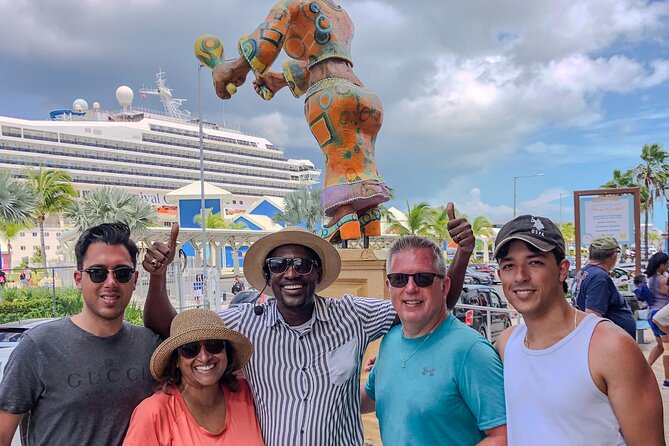 Top Tier Island Historical and Landmark Nassau Bahamas Tour - A quick island orientation in Parish’s van