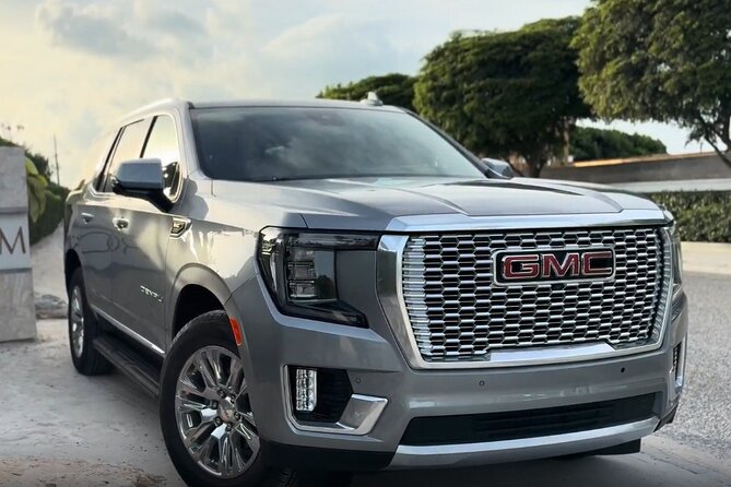 Turks and Caicos Private SUV Airport Transportation - From airport transfer to custom island transportation