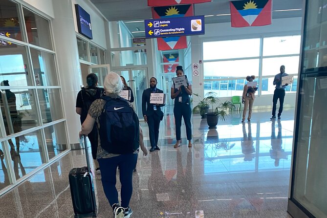 VIP Meet and Greet Fast Track on Arrival at Antigua Airport - without Transfers - Reaching your car or taxi, without paying for the ride