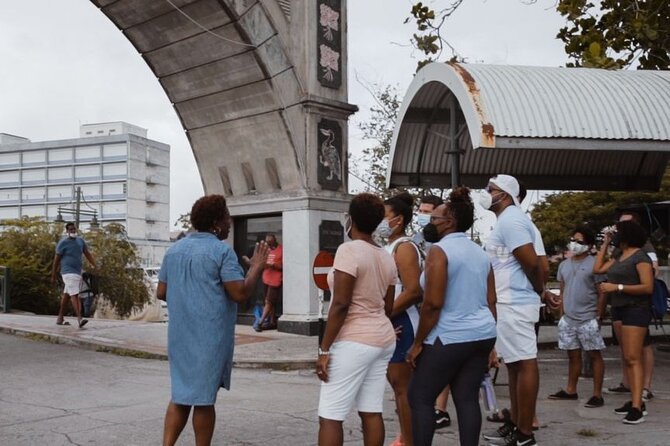 Walking Tour of Historic Bridgetown - Starting with Errol Barrow at 9:30 in the morning
