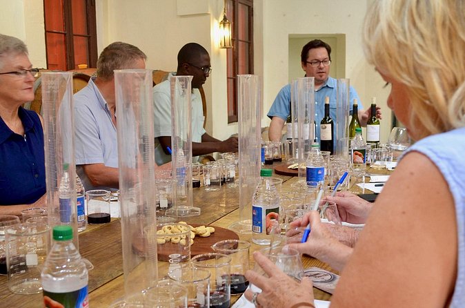 Wine Maker Class at Bahama Barrels - Group size, guide style, and the class atmosphere